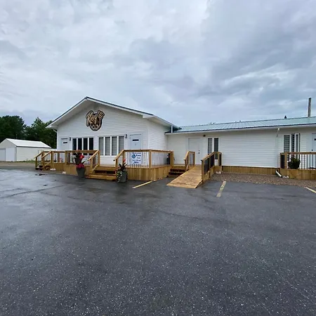Roy'S Hotel King's Point Exterior photo